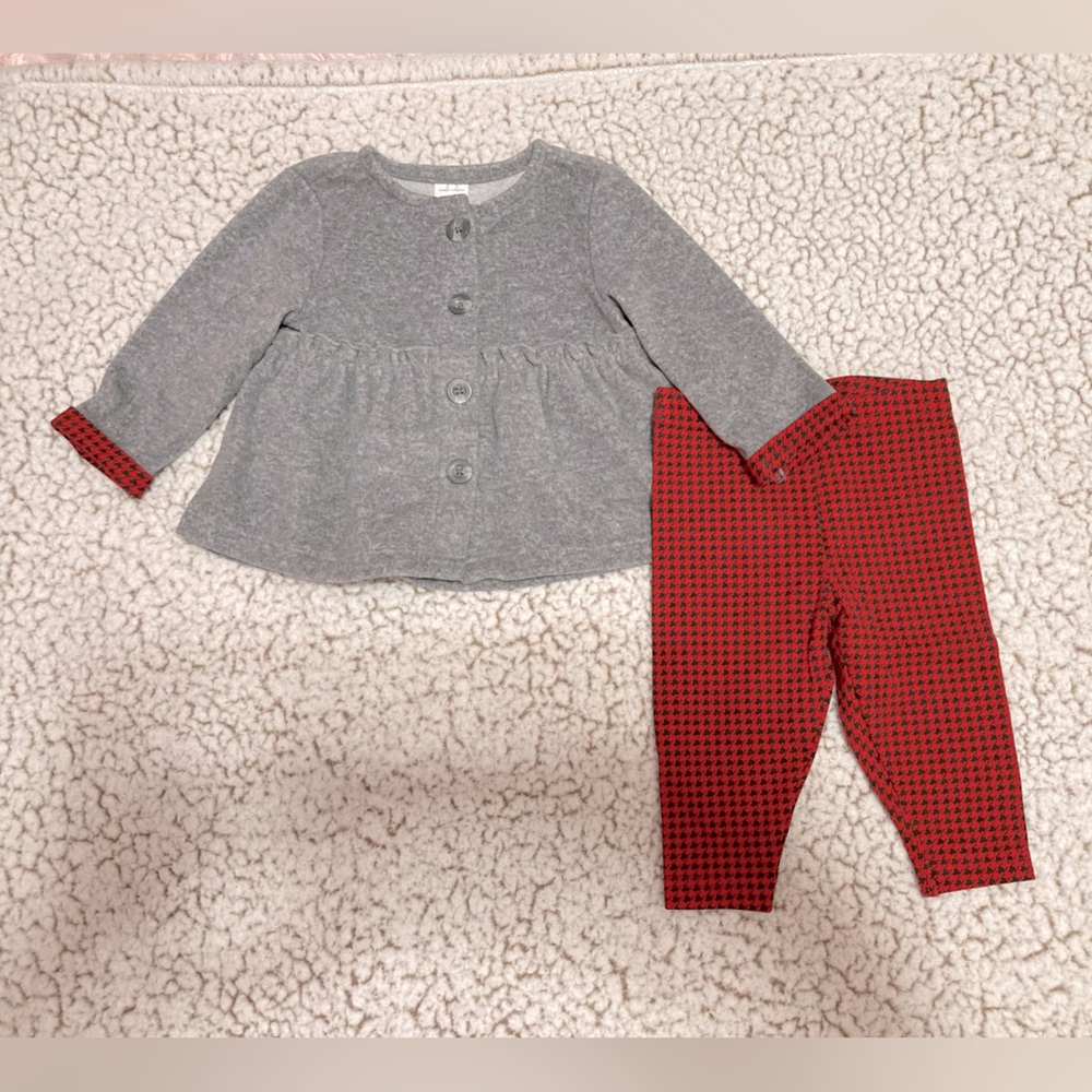 Carters 6 month babygirl sweater set
